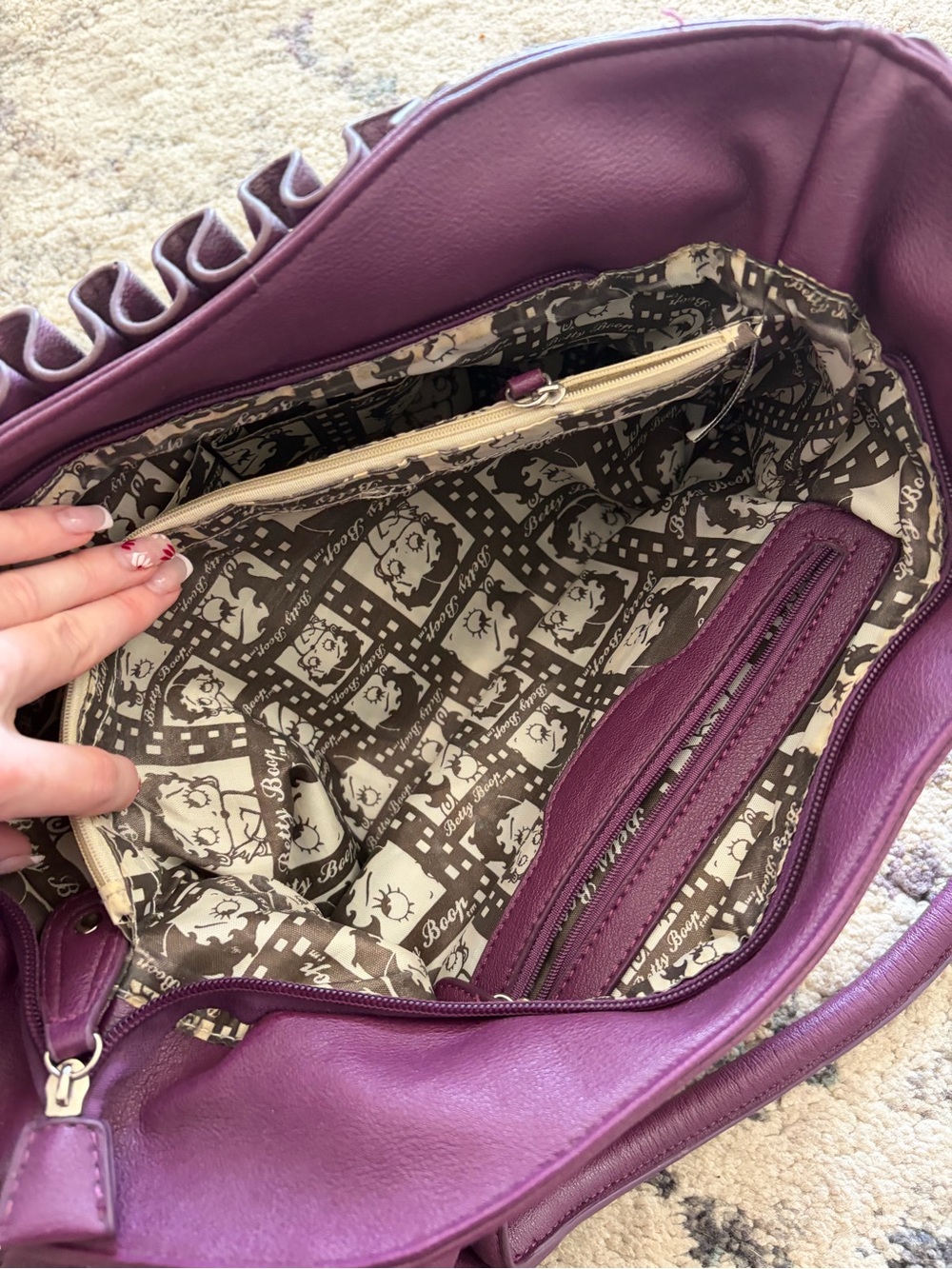 Vintage 2011 Betty Boop Purple Shoulder Bag - Picture 9 of 9